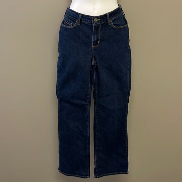 Eddie Bauer Dark Wash Curvy Bootcut 5-Pocket Tan Contrast Stitching Jeans-Size 8 - Picture 1 of 16